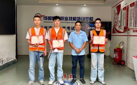 叉车优秀学员